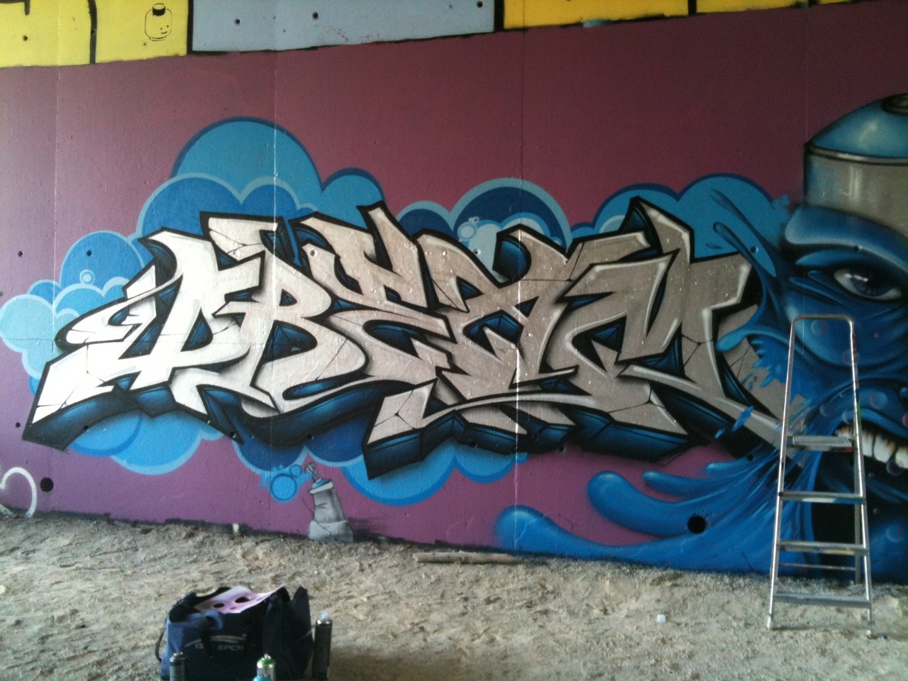 Fresque 44